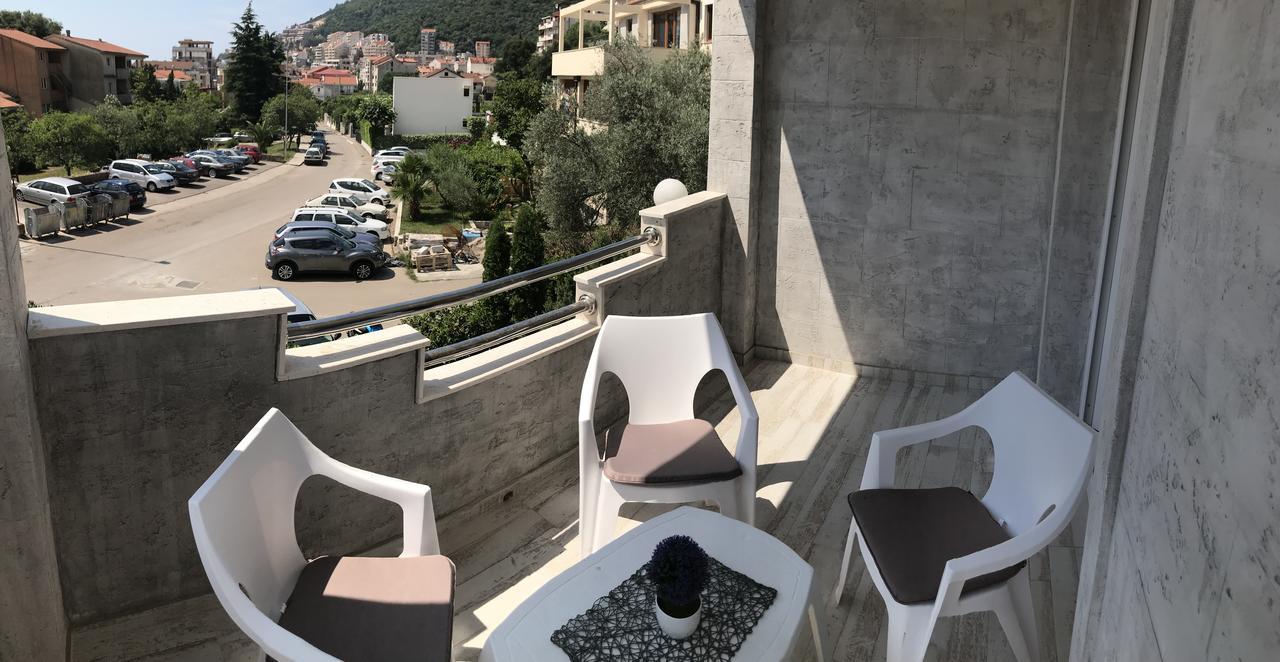 Apartments As بودفا المظهر الخارجي الصورة